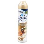 ODŚWIEZACZ GLADE  SPRAY 300ML DRZEWO SANDAŁOWE&JA